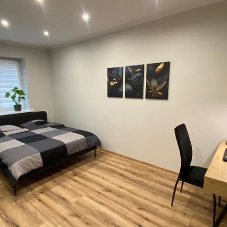 Apartament Centrum Zabrze Esterno foto
