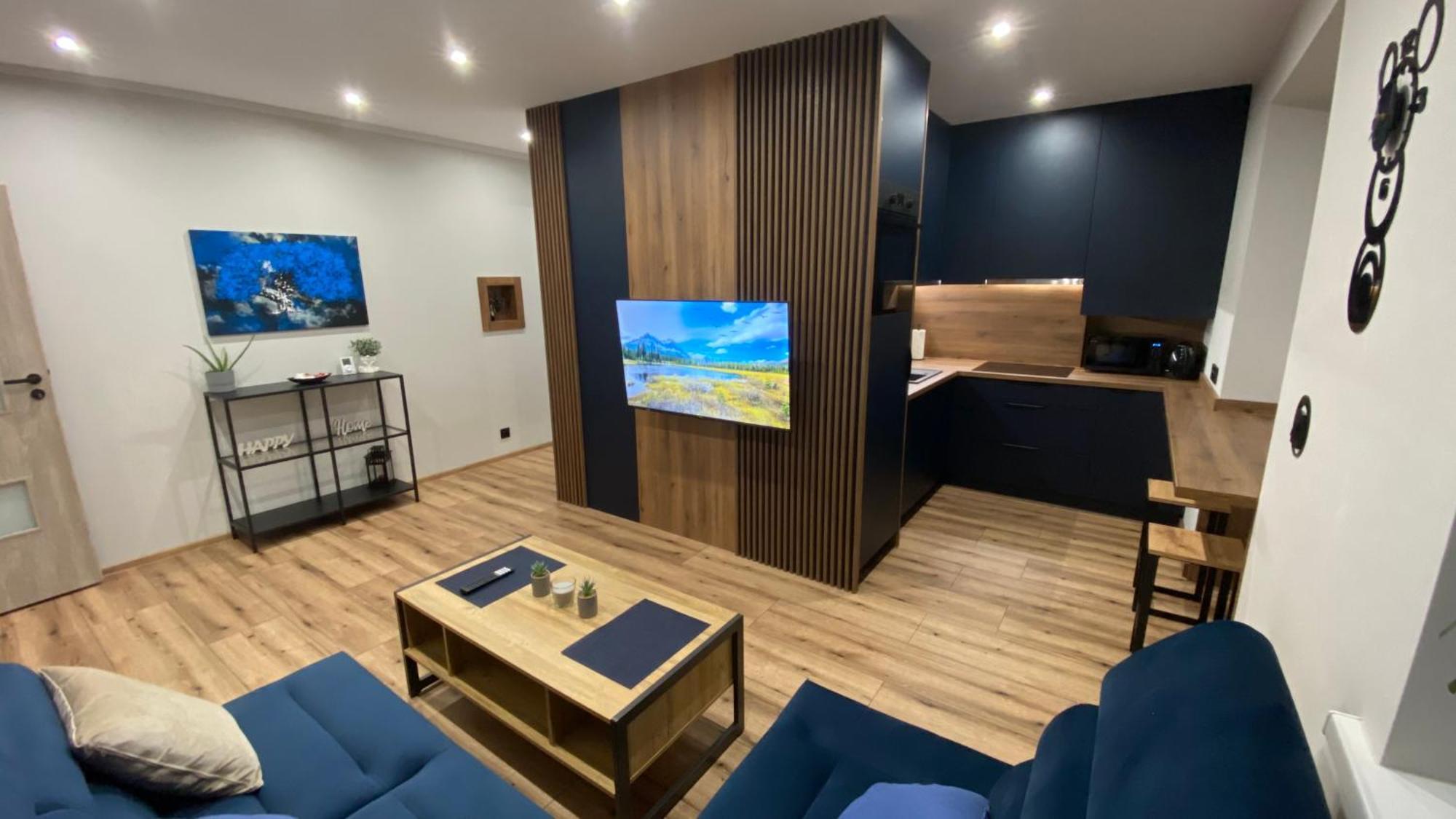 Apartament Centrum Zabrze Esterno foto